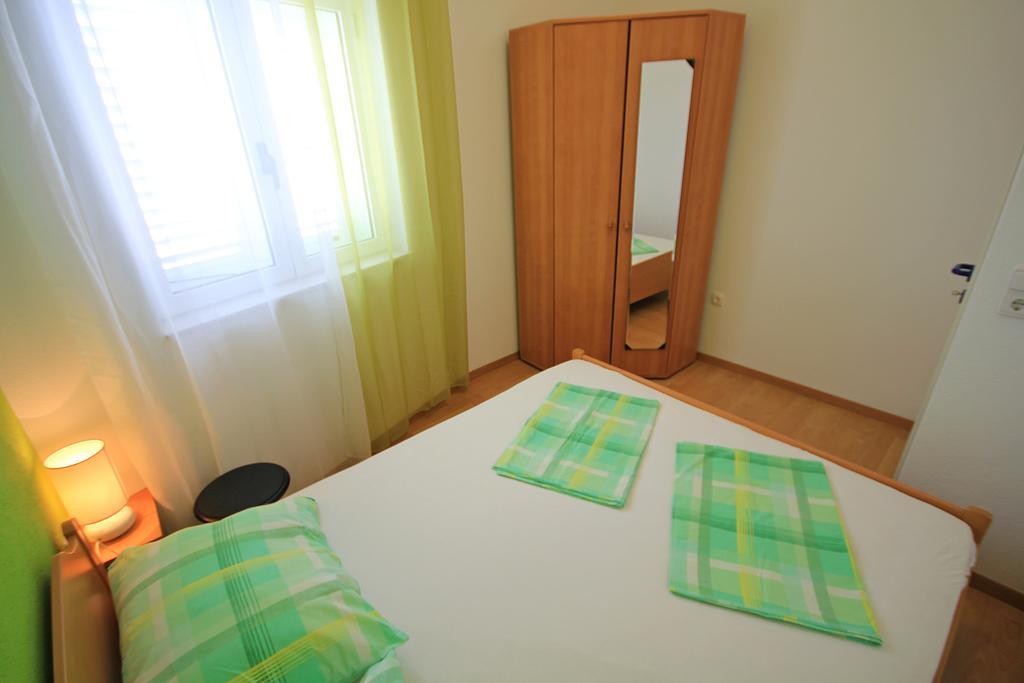 Apartment Vucic Makarska Exterior foto
